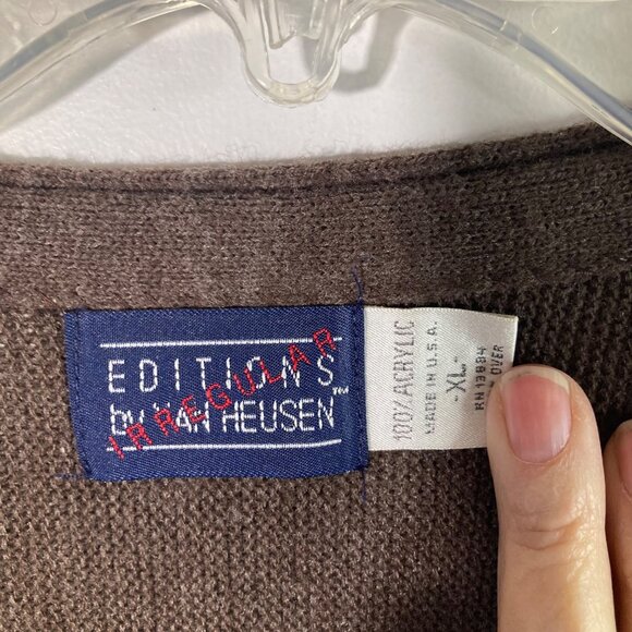 Mens Vintage Editions Van Heusen Izod Button Cardigan Grandpa core Brown XL - Picture 8 of 9